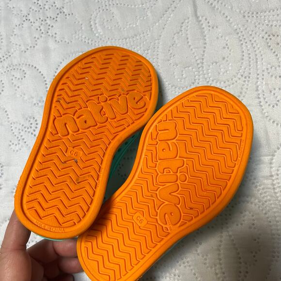 Native Howard Slip On Boat Shoes Size 6 - Picture 8 of 8